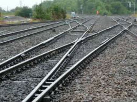 ആ 40 മിനിറ്റ്....അയാള്‍ മറക്കില്ല, ഓര്‍മിക്കുകയുമില്ല!! മരണം 'കാത്ത്' കിടന്നത് റെയില്‍വേ പാളത്തില്‍!