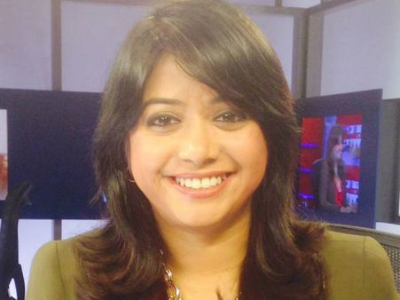 അടിവസ്ത്രമിട്ട് വാർത്ത വായിക്കാൻ പറഞ്ഞ മൗലവിക്ക് ഈ വനിതാ ജേർണലിസ്റ്റ് കൊടുത്ത മറുപടി!!!