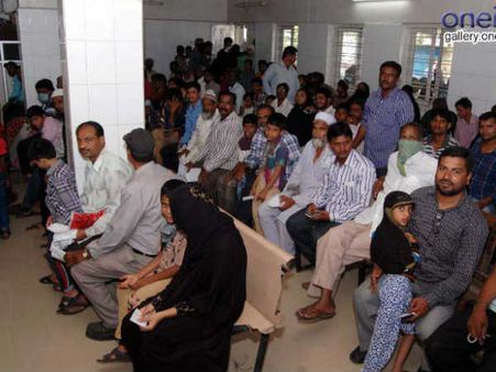 സംസ്ഥാനത്ത് കാലവർഷം കനത്തതോടെ പനി പടരുന്നു..!! ആളുകളെ കൊല്ലുന്നത് എലിപ്പനിയും ഡെങ്കിപ്പനിയും..!!