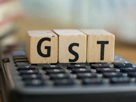 ജൂലൈയ് 1 മുതൽ നികുതി നിരക്കിൽ മാറ്റം!!! വ്യാപാരികള്‍ സ്റ്റോക്കെടുക്കുന്നില്ല!!!