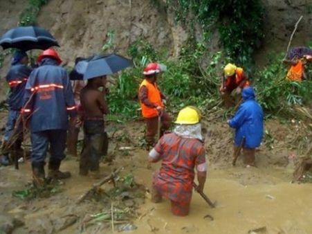 ബംഗ്ലാദേശില്‍ മണ്ണിടിച്ചില്‍, മരണം 90 കടന്നു, രക്ഷാപ്രവര്‍ത്തനങ്ങള്‍ സജീവം