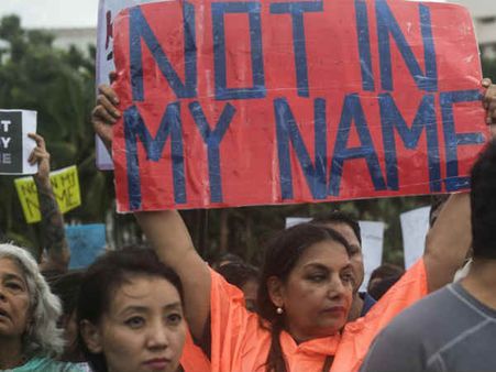 ജുനൈദിന്റെ കൊലപാതകം!!! സോഷ്യൽ മീഡിയയിൽ പ്രതിഷോധം കത്തി പടരുന്നു!!!