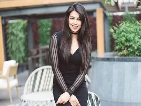 മോഡലിന്റെ കാര്‍ അപകടം; നടന്‍ വിക്രമിന്റെ രക്തസാമ്പിളെടുത്ത് കേസ് അട്ടിമറിച്ചു