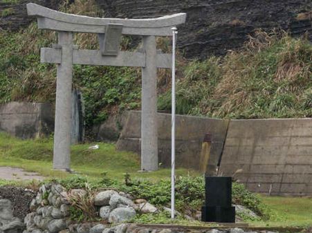 സ്ത്രീകള്‍ക്കു പ്രവേശനമില്ലാത്ത പവിത്രദ്വീപ്!!! യുനെസ്കോയുടെ പൈത്യക പദവി പട്ടികയിൽ!!