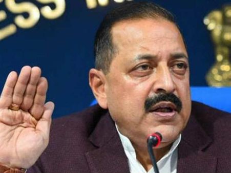 പ്രത്യേക പദവിയില്ലെങ്കില്‍ കശ്മീരിൽ പതാകയേന്തില്ല !!! പതാക ഉയരത്തില്‍ പറക്കുമെന്ന് കേന്ദ്രം!!