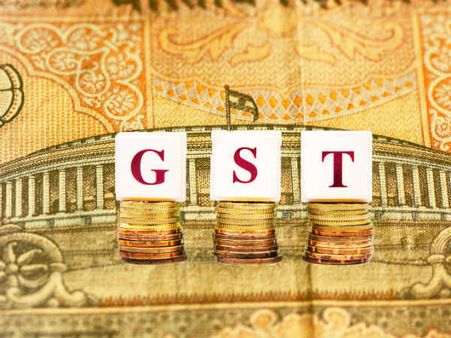 ജിഎസ്ടിക്ക് മുമ്പുള്ള പഴയ സ്റ്റോക്കുകള്‍ പുതിയ വിലയില്‍ വിറ്റഴിക്കാന്‍ കേന്ദ്രത്തിന്റെ അനുമതി!!!