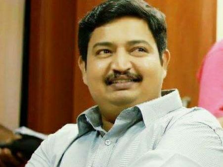 പിണറായി വിജയനെ പൊളിച്ചടുക്കി സോഷ്യല്‍ മീഡിയയിലെ 'ഇടതരും'; ഇത് രാജഭരണമല്ല, പരിഹാസം വേറെ