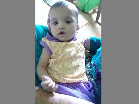 15 ദിവസത്തിനുള്ളില്‍ പണമില്ലെങ്കില്‍ മകളുടെ ചികിത്സ നടക്കില്ല, സഹായം അഭ്യര്‍ത്ഥിച്ച് രക്ഷിതാക്കള്‍