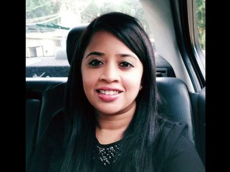 വിജയ് സിനിമ മോശമെന്ന് മാധ്യമപ്രവര്‍ത്തക,അസഭ്യം വര്‍ഷിച്ച് ഫാന്‍സ് ഇല്ലാതാക്കുമെന്ന്