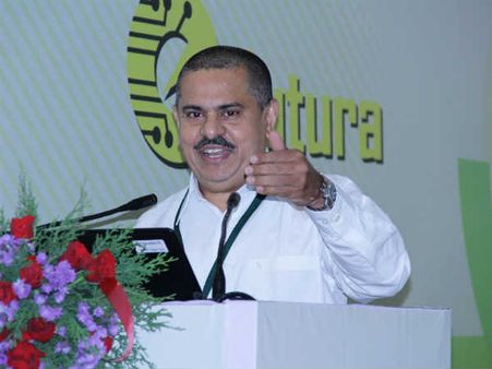 കെ എം എബ്രഹാം പുതിയ ചീഫ് സെക്രട്ടറി : നളിനി നെറ്റോ പഴയ പദവിയിലേക്ക്