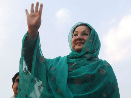 രണ്ടും കല്പിച്ച് ഷെരീഫ് !!! കുല്‍സൂം നവാസ് പാകിസ്താനിൽ മത്സരിക്കും !!! ലക്ഷ്യം ?