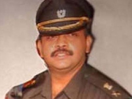 ലഫ്. കേണല്‍ പുരോഹിത്; തീവ്രവാദത്തിന് അറസ്റ്റിലാകുന്ന ആദ്യ ആര്‍മി ഓഫീസര്‍