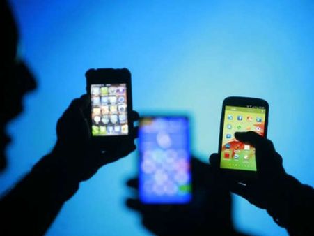 ജിയോ വന്നു... കോളടിച്ചത് ജനങ്ങൾക്ക്!! ഐയുസി നിരക്കുകൾ ട്രായ് വീണ്ടും കുറയ്ക്കുന്നു