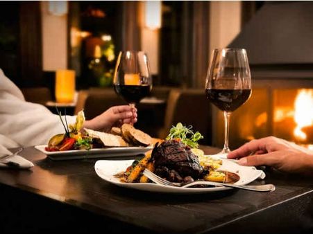 ഹോട്ടല്‍ ബില്ലിലെ ജിഎസ്ടി 18 ശതമാനം തന്നെ: ഏകീകരിച്ച് സര്‍ക്കാര്‍, എസിയും നോണ്‍ എസിയും പണി തരും!!