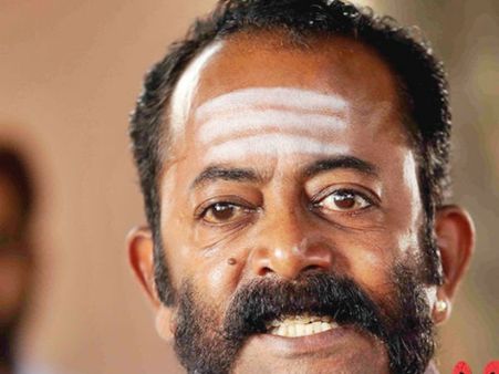 മേജര്‍ രവിയുടെ സഹോദരന്‍ നടുറോഡില്‍ കാണിച്ച അതിക്രമങ്ങൾ... ഒടുവില്‍ കുടുങ്ങി, ഇനി പോലീസ് സ്‌റ്റേഷനിൽ?