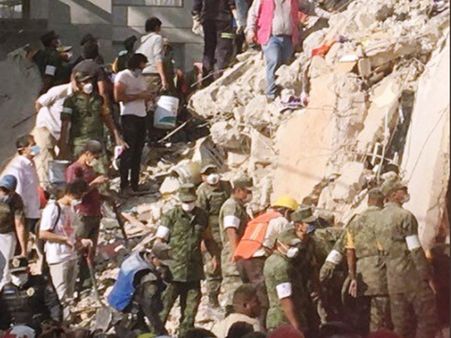 മെക്‌സിക്കോയില്‍ കനത് ഭൂചലനം, കെട്ടിടങ്ങള്‍ തകര്‍ന്നുവീണു.. മരണം 149 ആയി..