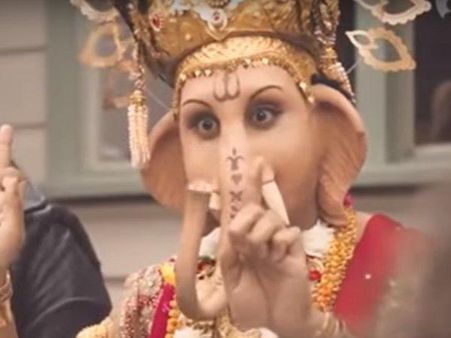 നിരീശ്വരവാദിക്കൊപ്പം ഗണപതിയും ആട്ടിറച്ചി കഴിച്ചു; വിവാദമായി പരസ്യം, മതവികാരം വ്രണപ്പെട്ടു! വീഡിയോ