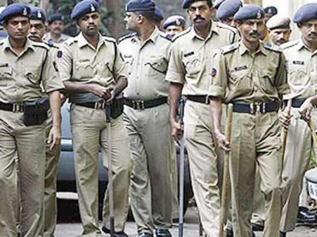 ഒരു വിഐപിക്ക് മൂന്നു പോലീസുകാര്‍, 663 സാധാരണക്കാര്‍ക്ക് ഒരു പോലീസുകാരൻ