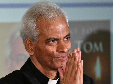 ഫാ. ടോം ഉഴുന്നാലില്‍ ദില്ലിയിലെത്തി; പ്രധാനമന്ത്രിയെ കാണും, ഞായറാഴ്ച കേരളത്തില്‍