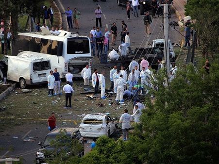 സോമാലിയയില്‍ ഇരട്ട സ്‌ഫോടനവും വെടിവയ്പ്പും: മരിച്ചവരുടെ എണ്ണം 85 ആയി, പിന്നില്‍ ഐസിസ്!