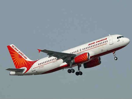 ട്രെയിന്‍ ടിക്കറ്റ് ഉറപ്പായില്ലെങ്കില്‍ വിമാനത്തില്‍ പറക്കാം: ഓഫര്‍ രാജധാനി യാത്രക്കാര്‍ക്ക് മാത്രം!