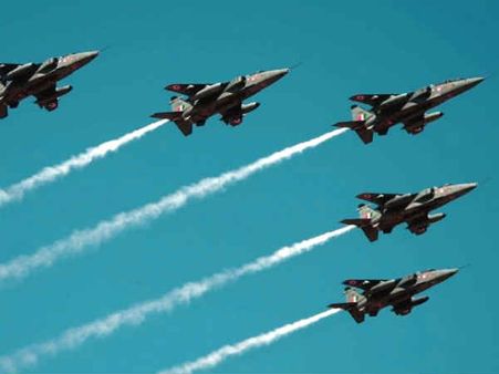 രണ്ടും കൽപ്പിച്ച് വ്യോമസേന, ആക്രമണത്തിനു തയ്യാർ, പാകിസ്താന്റെ ആണവശേഖരം തകര്‍ക്കും