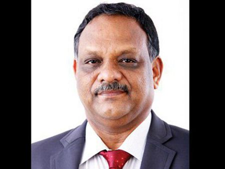 മന്ത്രി അറിയാതെ കാര്യങ്ങൾ സെക്രട്ടറി തീരുമാനിക്കുന്നു; പിഎച്ച് കുര്യന്റെ കാര്യത്തിൽ തീരുമാനമാകും?