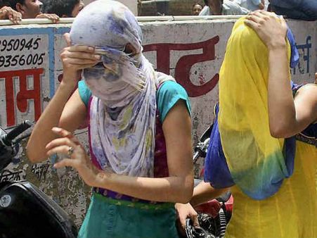 കാമുകനോടൊപ്പം ദുബായിലേക്ക് ട്രിപ്പ്! പപ്പയും മമ്മിയും പിടിക്കാതിരിക്കാൻ കോട്ടയത്തെ യുവതി ചെയ്തത്...