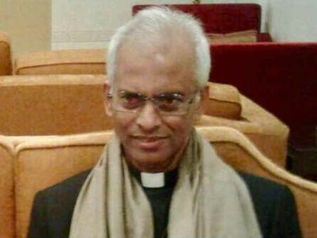 ടോം ഉഴുന്നാലില്‍ ജന്‍മനാട്ടില്‍... പക്ഷെ അവഗണിച്ച് സര്‍ക്കാര്‍, പ്രതിഷേധവുമായി ചെന്നിത്തല