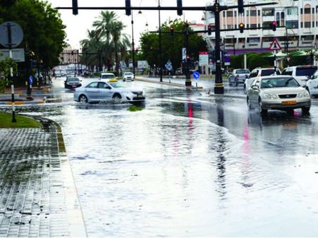 തണുപ്പ് കാലം തുടങ്ങുന്നു; യുഎഇയുടെ വിവിധ ഭാഗങ്ങളില്‍ ശക്തമായ മഴ