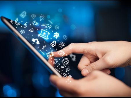 എല്ലാം വിരല്‍ തുമ്പില്‍; ഹൈടെക് ആയതിന്‍റെ ഗമയില്‍ ആയഞ്ചേരി ഗ്രാമ പഞ്ചായത്ത്