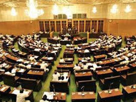 വിവാഹങ്ങളില്‍ പങ്കെടുക്കാനായി കൂട്ട അവധിയെടുത്ത് ആന്ധ്രയിലെ ഭരണകക്ഷി എംഎല്‍എമാര്‍