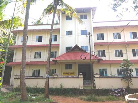 കാറ്റും വെളിച്ചവും എത്തി; സര്‍ക്കാര്‍ ഖജനാവിന് ഇനി തല ഉയര്‍ത്തി നില്‍ക്കാം