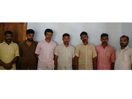 എയര്‍ഗണും നാടന്‍തോക്കുമായി മലമാനിനെ വേട്ടയാടി ഒളിവിലായിരുന്ന സംഘം കീഴടങ്ങി