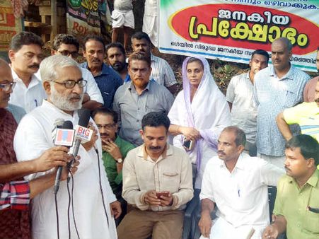 ജനവിരുദ്ധ നയങ്ങളിൽ പിണറായിയും മോദിയും ഒരേപോലെയെന്ന് സന്ദീപ് പാണ്ഡെ; ഗെയിൽ പദ്ധതി നിയമവിരുദ്ധം...