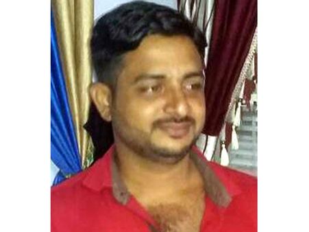 എസ്ഐ മാനസികമായി പീഡിപ്പിച്ചതിനെത്തുടര്‍ന്ന് ഭര്‍ത്താവ് ആത്മഹത്യചെയ്തതായി ഭാര്യയും ബന്ധുക്കളും