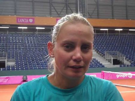 പിതാവ് പീഡിപ്പിച്ചിരുന്നതായി പ്രമുഖ വനിതാ ടെന്നീസ് താരത്തിന്റെ വെളിപ്പെടുത്തല്‍