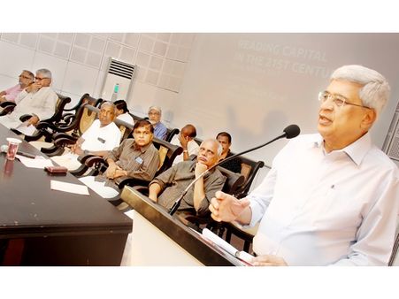 മാര്‍ക്‌സിയന്‍ ആശയങ്ങള്‍ കാലഹരണപ്പെട്ടിട്ടില്ലെന്ന് പ്രകാശ് കാരാട്ട്