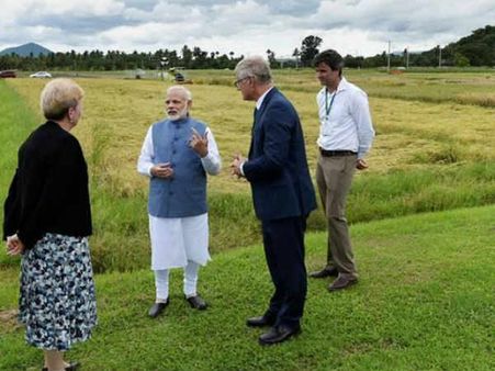 അന്താരാഷ്ട്ര നെല്ല് ഗവേഷണകേന്ദ്രം മോദി സന്ദര്‍ശിച്ചു, മഹത്തായ സന്ദർശനമെന്ന് മോദിയുടെ ട്വീറ്റ്