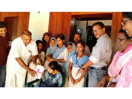 വീട്ടിലും പഠന മുറി ഒരുങ്ങി; ഇനി ഇവര്‍ക്ക്‌ പഠനം മുടങ്ങില്ല