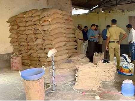 സിവില്‍ സപ്ലൈസിലേക്കെത്തിച്ച അരി സ്വകാര്യ ഗോഡൗണില്‍നിന്നും സിബിഐ പിടിച്ചെടുത്തു