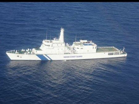 നാല് ദിവസത്തെ സംയുക്ത പരിശീലനത്തിനായി ഇന്ത്യന്‍ കപ്പല്‍ 'സമര്‍ത്ഥ്' ദുബായ് തീരത്ത് എത്തി