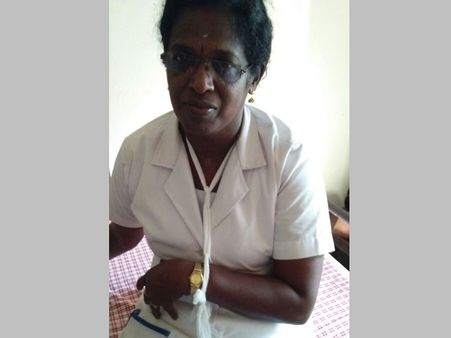 എംആര്‍ വാക്‌സിനേഷന്‍ കുത്തിവെയ്പിനിടെ മലപ്പുറത്ത് നഴ്‌സിനെ അക്രമിച്ച രണ്ടുപേര്‍ അറസ്റ്റില്‍