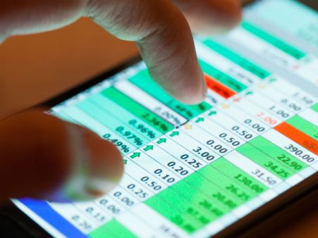 എളുപ്പത്തില്‍ പണക്കാരനാകാന്‍ ബിറ്റ്‌കോയിന്‍; ലോകം ആശങ്കയില്‍