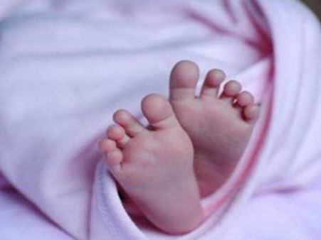 ആദ്യം ഓക്സിജൻ ഇക്കുറി...., യോഗിയുടെ യുപിയിൽ ശിശു മരണം തുടർക്കഥയാകുന്നു, കണ്ണടച്ച് അധികൃതർ