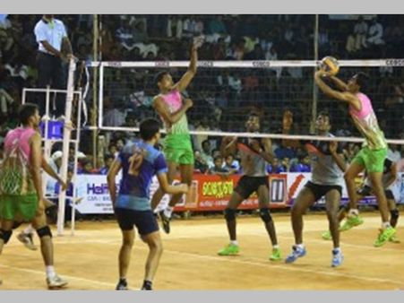 വാണിമേലിലെ പോലീസ് വോളി ; തലമുറകള്‍ക് ആവേശം