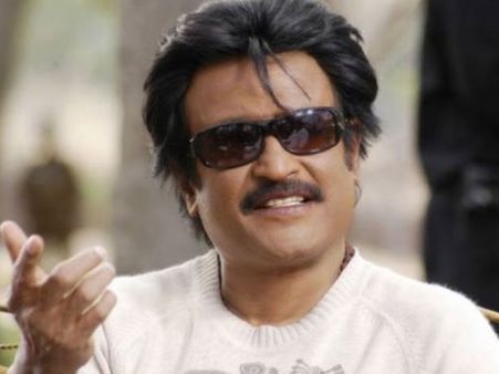 എംജിആറിനും തലൈവിക്കും പകരക്കാരനാവാൻ രജനിക്കാവില്ല; ജയ തങ്ങളുടെ 'അമ്മ', താരത്തെ തള്ളി ദിനകരൻ