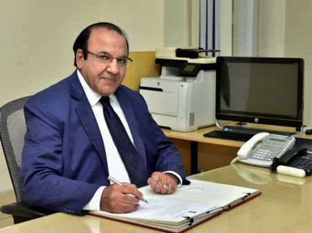 വോട്ടിങ്ങ്​ മെഷീനിൽ കൃത്രിമം; ആരോപണങ്ങൾ മറുപടിയുമായി മുഖ്യ തിരഞ്ഞെടുപ്പ് കമ്മീഷണർ