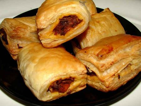 ചിക്കന്‍ പഫ്‌സ് ഉണ്ടാക്കുന്നത് ഇങ്ങനെയാണോ? സൂക്ഷിച്ചാല്‍ ദുഖിക്കേണ്ട