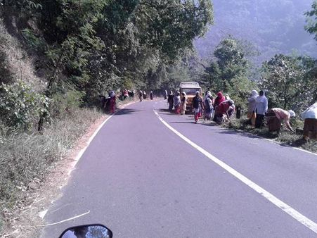 വനിതാ ശാക്തീകരണത്തിന്റെ വിജയവുമായി ഉൽസവാന്തരീക്ഷത്തിൽ വയനാട് ചുരം റോഡിന്റെ മുഖം മിനുക്കി